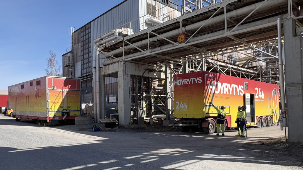 Höyrytyksen varaenergiakalusto Yara Siilinjärven tehtaalla.